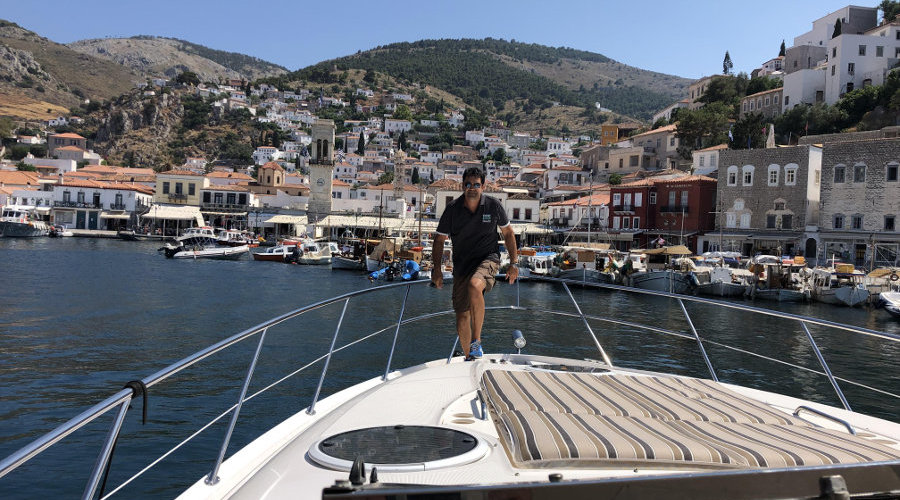 Full day private motor yacht Saronic gulf cruise