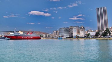 Piraeus port